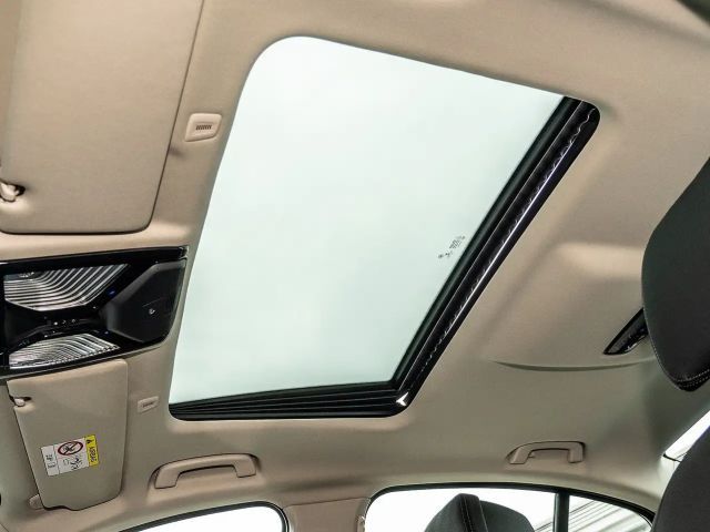 BMW 530 530e Luxury Line Sedan xDrive