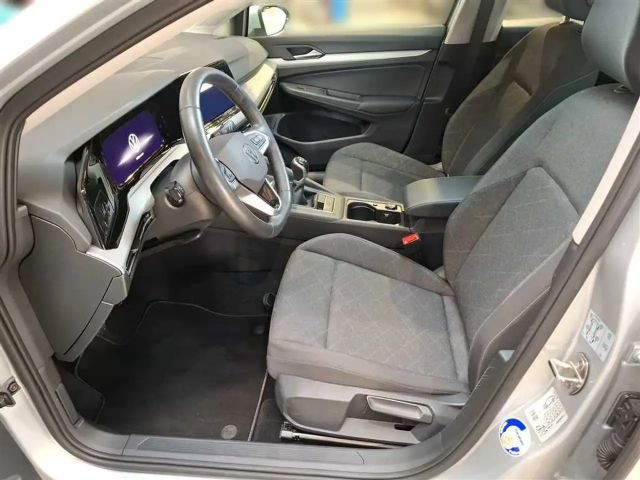 Volkswagen Golf 1.0 TSI Life