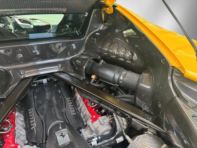 Ferrari SF90 Assetto Fiorano Stradale