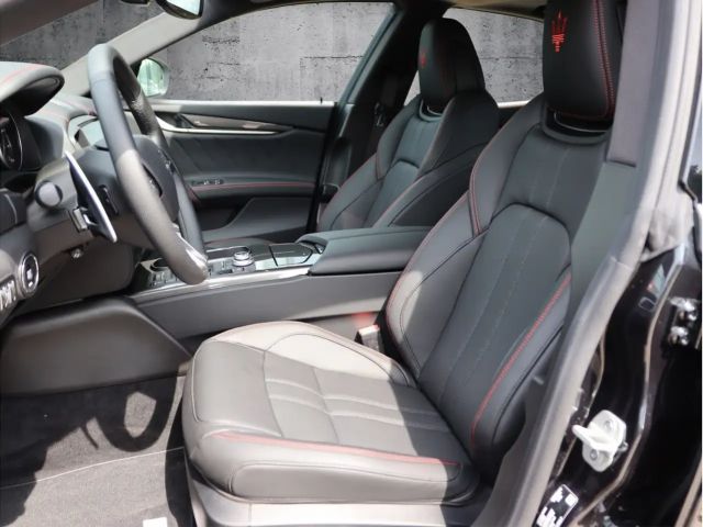 Maserati Ghibli Modena