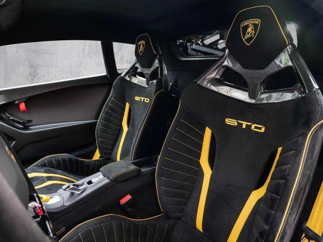 Lamborghini Huracan n STO Nero Nemesis, Full Exterior Carbon