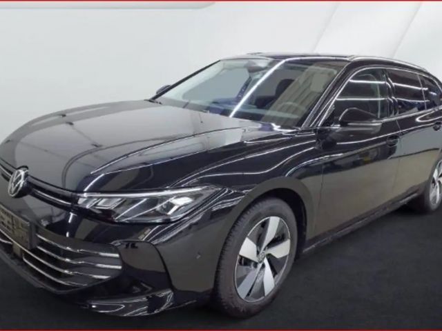 Volkswagen Passat 1.5 eTSI Business Variant