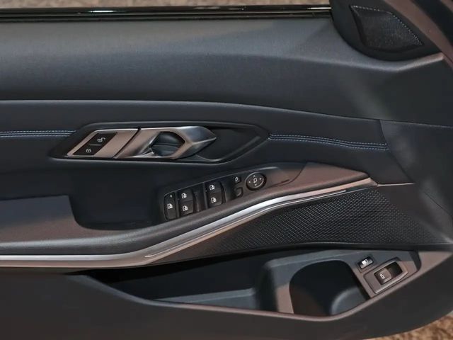 BMW 330 330e M-Sport Touring