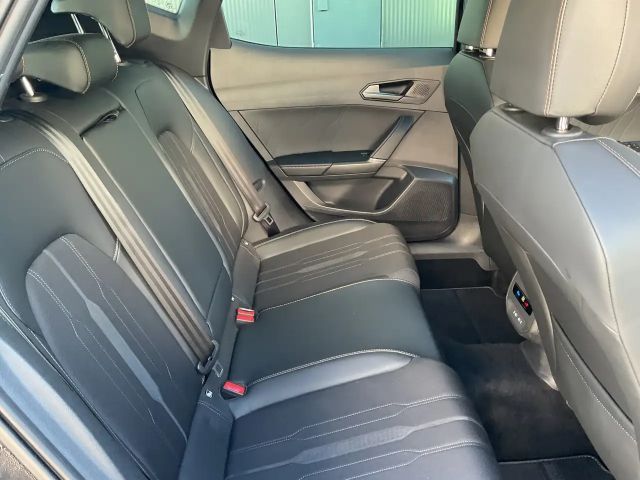 Cupra Formentor 2,0 TDI - AHK - Navi - 19" Alu - Induktion -