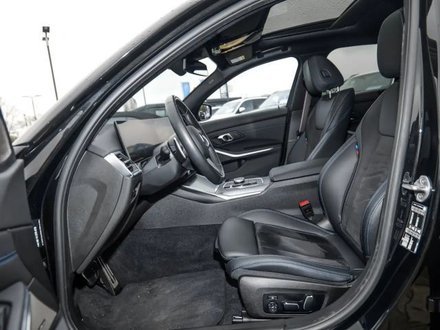 BMW 330 330i M-Sport Sedan