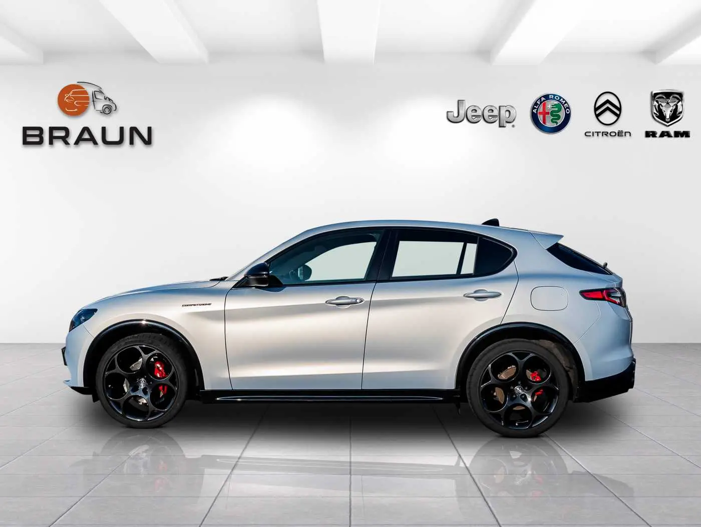 Alfa Romeo Stelvio AT8 Q4 Turbo