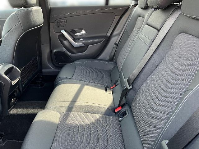 Mercedes-Benz CLA 180 Shooting Brake