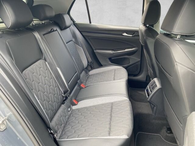 Volkswagen Golf 1.5 eTSI DSG Golf VIII