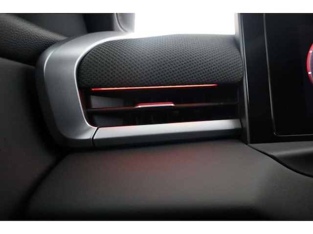 Volkswagen T-Roc 1.5 eTSI R-Line Style