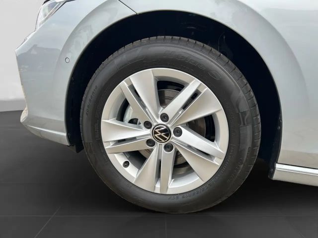 Volkswagen Golf 1.5 TSI DSG Life Variant