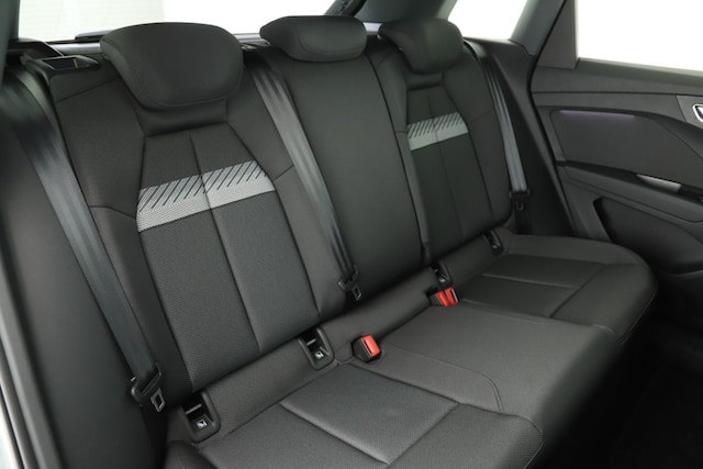 Audi Q4 e-tron SUV 45 e-tron Audi Q4 e-tron