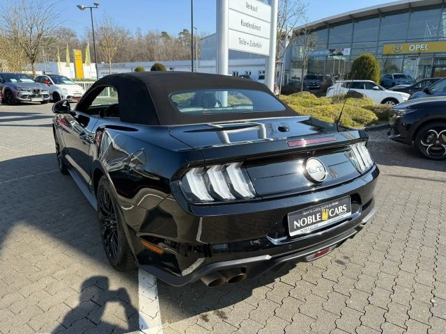 Ford Mustang Convertible GT 5.0 V8