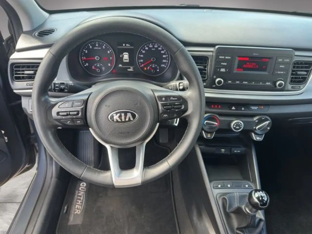 Kia Rio Titan