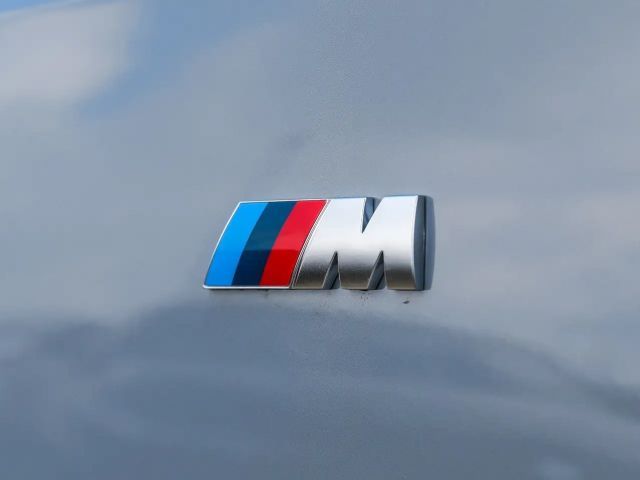 BMW 320 320d M-Sport Touring