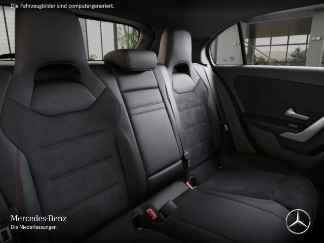 Mercedes-Benz A 180 A 180 d AMG Line