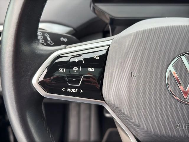 Volkswagen ID.5 IQ.Drive Pro