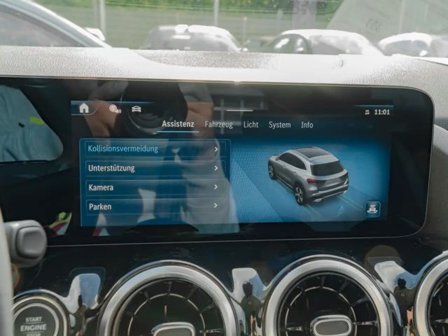 Mercedes-Benz GLA 180 Progressive