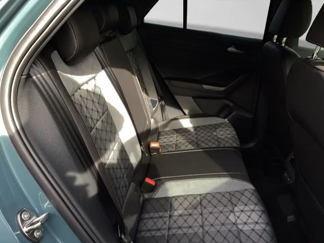 Volkswagen T-Roc 1.5 TSI DSG R-Line