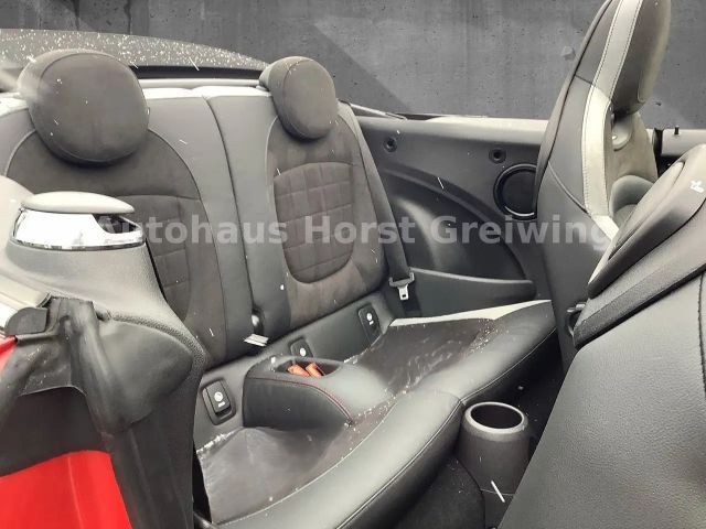 MINI Cooper S Cabrio John Cooper Works Trim