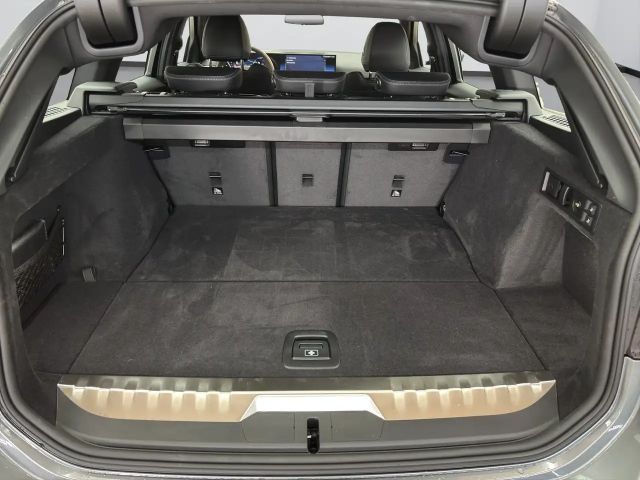BMW 330 330e Touring