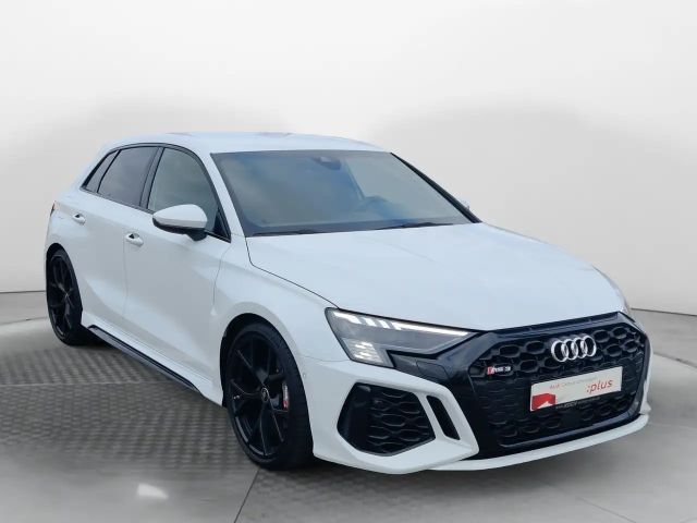 Audi RS3 Quattro S-Tronic Sedan Sportback