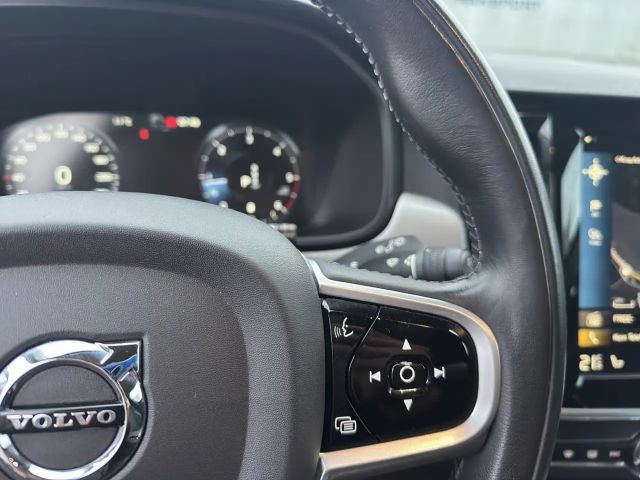 Volvo V90 Cross Country AWD