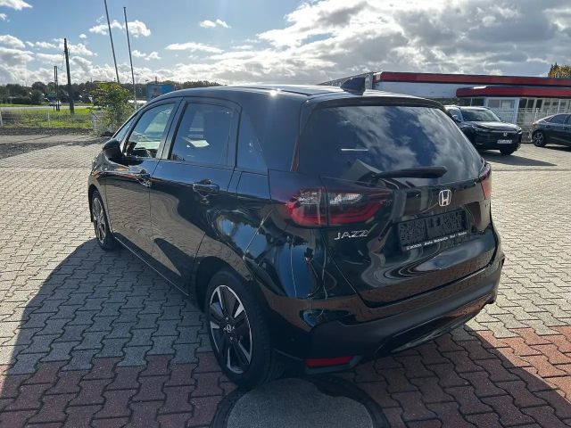 Honda Jazz 1.5 Advance Hybrid i-MMD