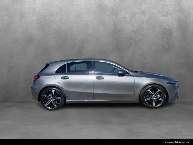 Mercedes-Benz A 180 Progressive