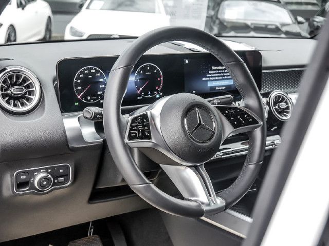 Mercedes-Benz GLB 220 4MATIC GLB 220 d