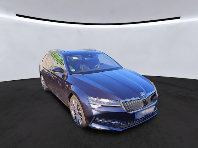 Skoda Superb 2.0 TDI Combi