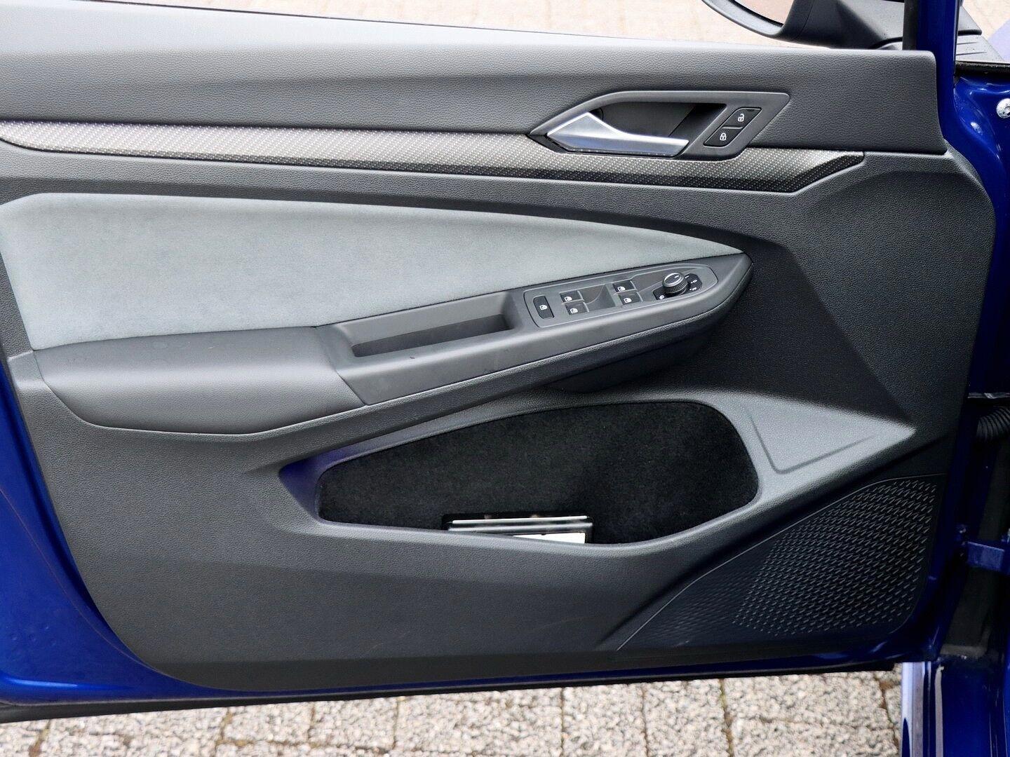 Volkswagen Golf 2.0 TSI DSG Golf VIII Plus