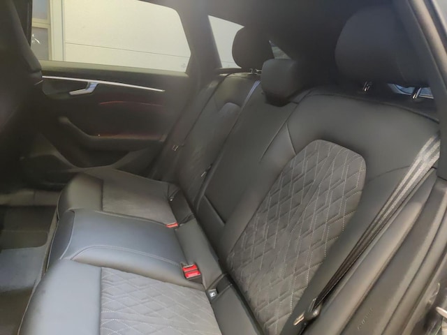 Audi A6 e-tron Avant Quattro