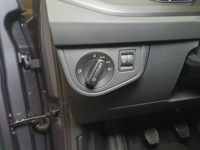 Volkswagen Taigo TSI App Connect LED DAB SHZ Klima PDC