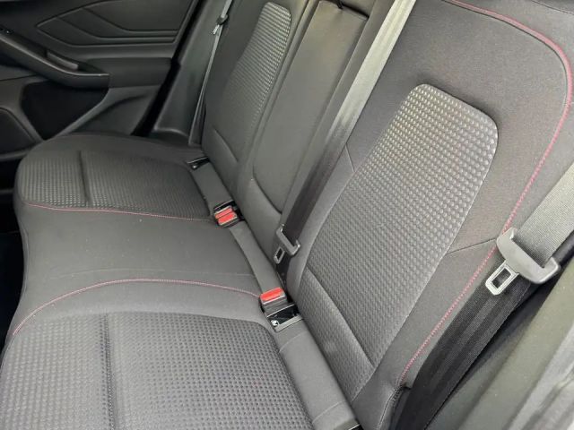 Ford Focus ST Line Wagon