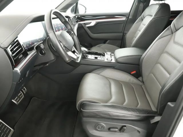 Volkswagen Touareg 4Motion R-Line