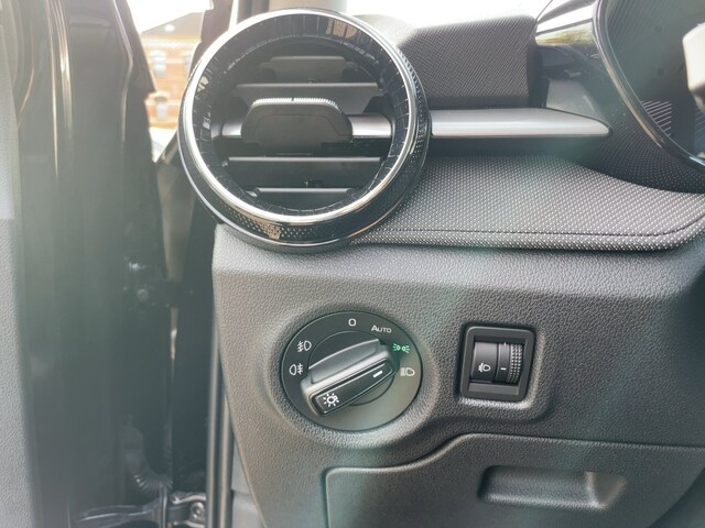 Skoda Fabia 1.0 MPI Black LED PDC