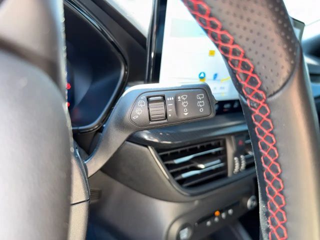 Ford Focus Limited ST Line