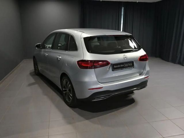 Mercedes-Benz B 200 Progressive