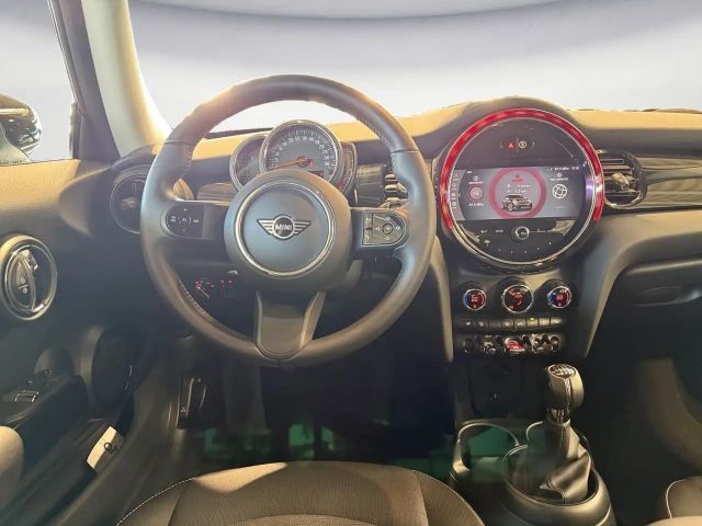 MINI Cooper Essential