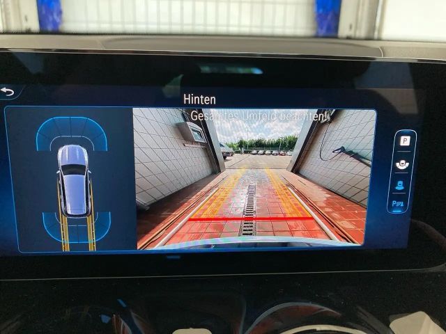 Mercedes-Benz GLB 180 AMG Line