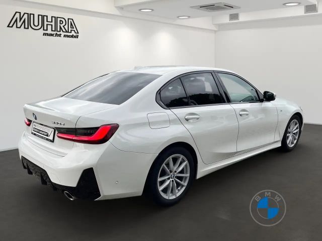 BMW 320 320d M-Sport Sedan