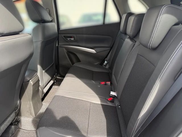 Suzuki S-Cross AllGrip Flash Hybrid