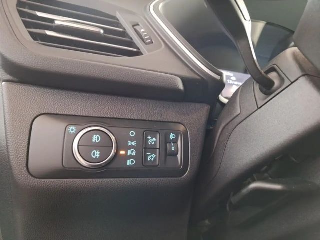 Ford Kuga Cool & Connect