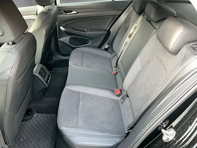 Volkswagen Golf DSG eHybrid