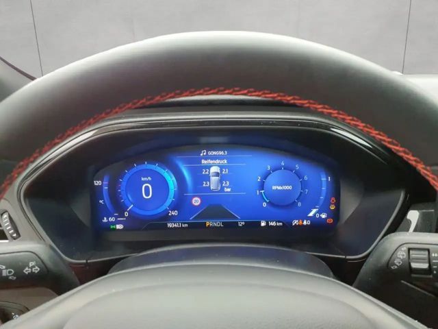 Ford Focus EcoBoost ST Line Wagon