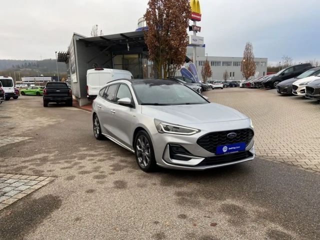 Ford Focus ST Line Wagon