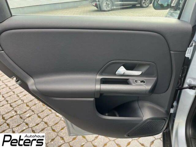 Mercedes-Benz B 180 Progressive