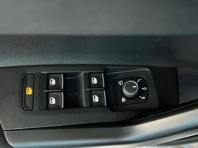 Volkswagen Polo 1.0 TSI IQ.Drive Style