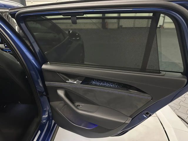 Volkswagen Passat 4Motion R-Line Variant