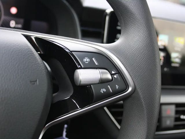 Skoda Kamiq 1.0*Sitzheizung*DAB*16"LM*LED-Scheinwerfer*